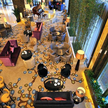 Howard Johnson Plaza Waigaoqiao Shanghai Inreriör bild