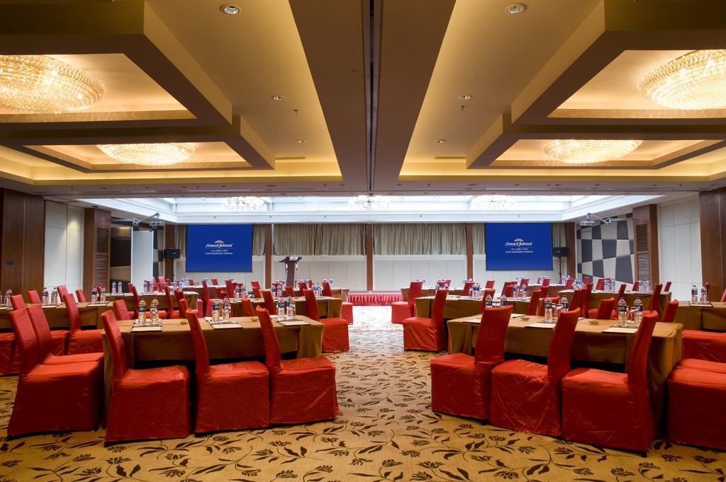 Howard Johnson Plaza Waigaoqiao Shanghai Exteriör bild
